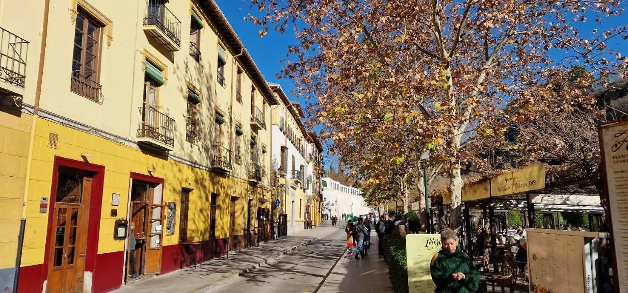 Patrimonio Arabe Vista A La Alhambra Hotel Granada Guest house